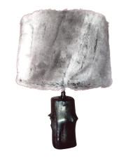 Lampe bois abat jour fourrure grise
