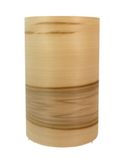 Lampe avec abat jour en bois