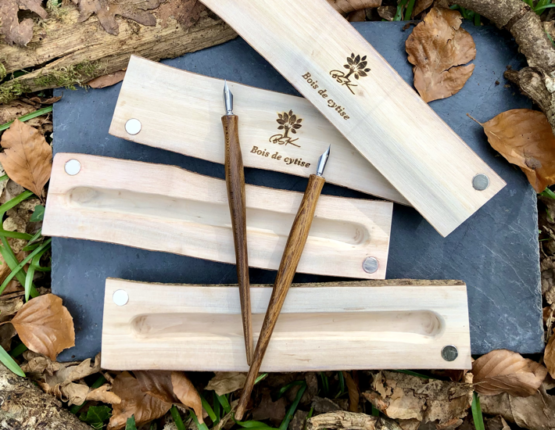porte plume en bois