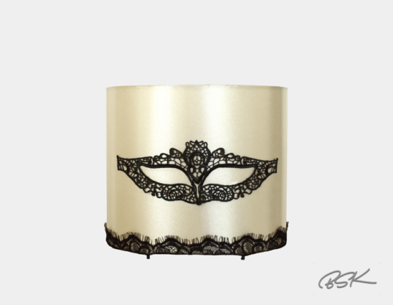 Lampe a poser boudoir Bilitis eteinte Lampe à poser boudoir Bilitis